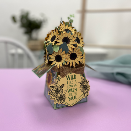 How to craft a Sunflower bouquet centerpiece