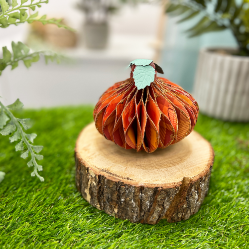 How to make a paper Halloween pumpkin